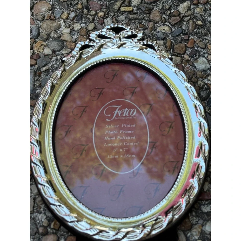 Fetco Silver Plated Oval Photo Frame 5x7 Braided Rope Bow Detail 63357S Vintage